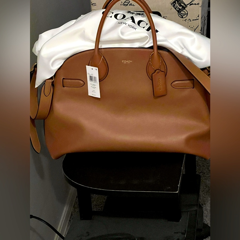 Coach Empire 40 Honey Brown